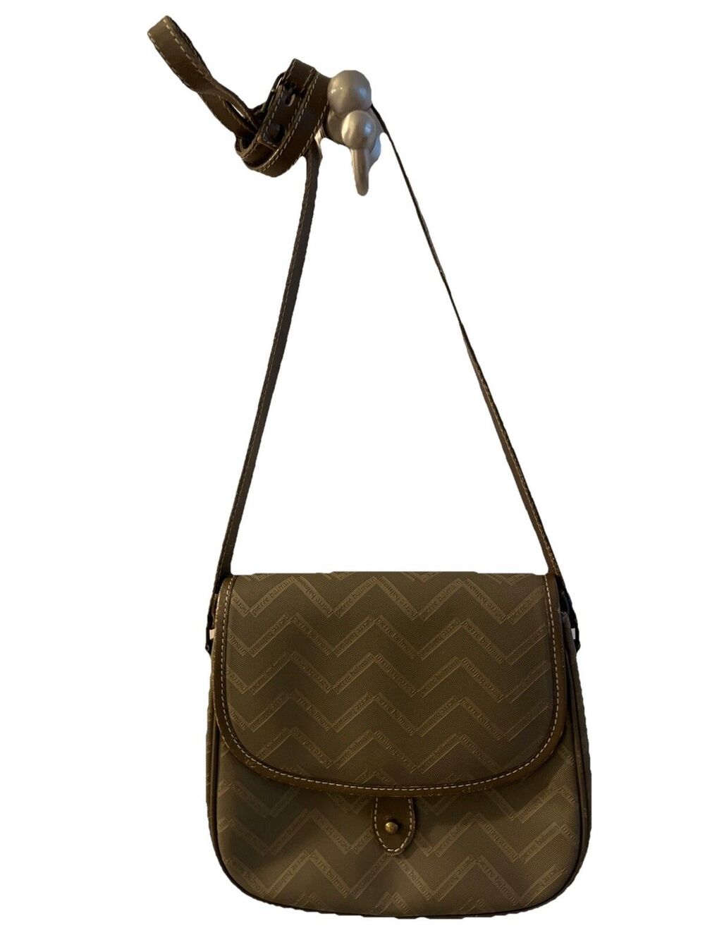 VGUC Vtg PIERRE BALMAIN Brown Monogram Zig Zag Crossbody Saddle Purse - Picture 2 of 14